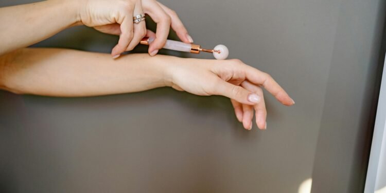 Top 5 Smart Body Care Devices for Radiant Skin & Wellness